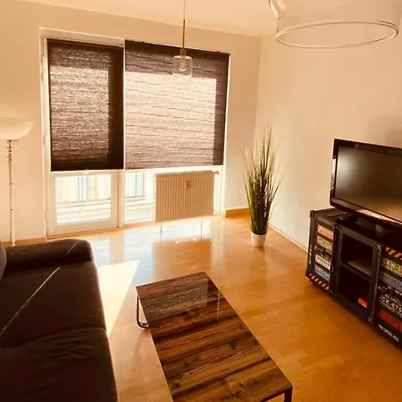 Mit Balkon & Aussicht In Rosslau *