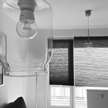 Apartment Mit Balkon In Rosslau *