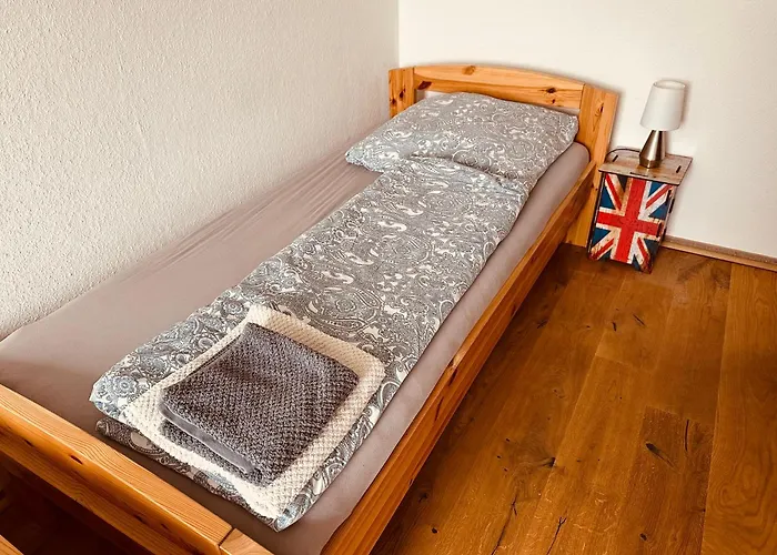 Mit Balkon In Rosslau דירה *